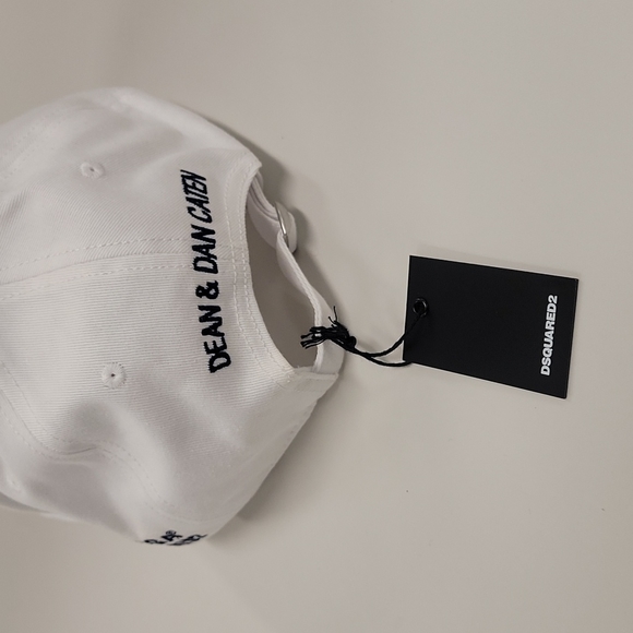 DSQUARED2 CAP - Picture 6 of 8